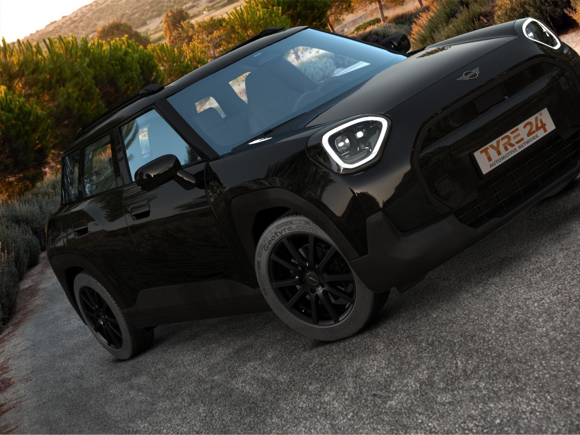 SKANDIC|Schwarz Matt 17