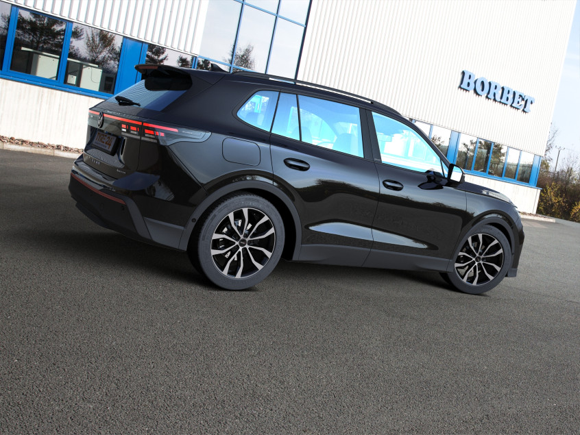 UTECA (U)|Schwarz Poliert 19