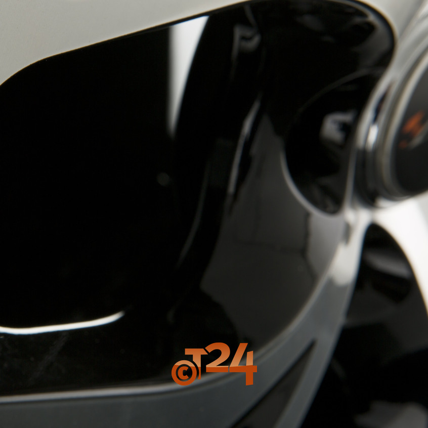 AC-MB2|Black Polished 18