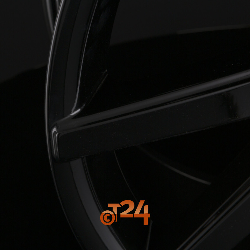 D54|Gloss Black 22