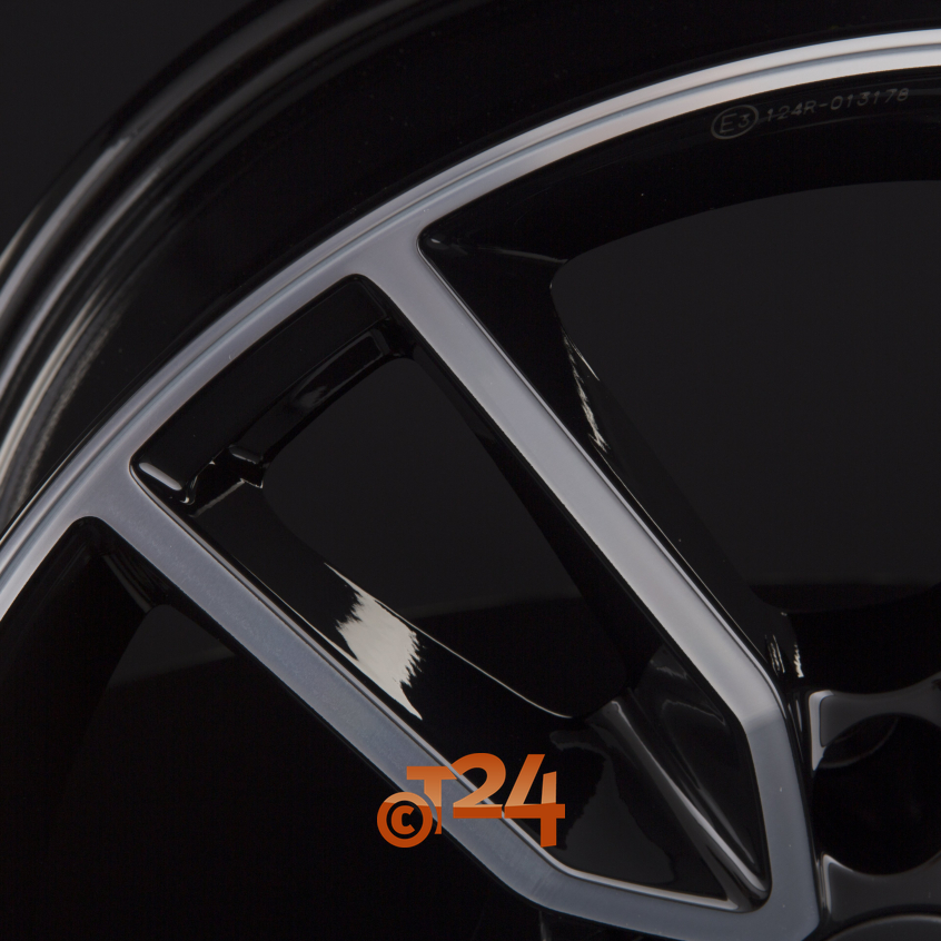 KOROS|Glossy Black Machined - Diamond Black 16