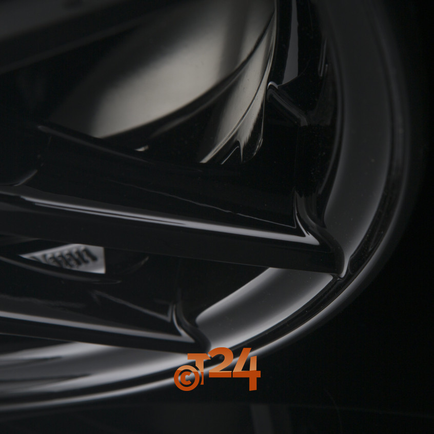 AX100|Black Glossy (BG) 17