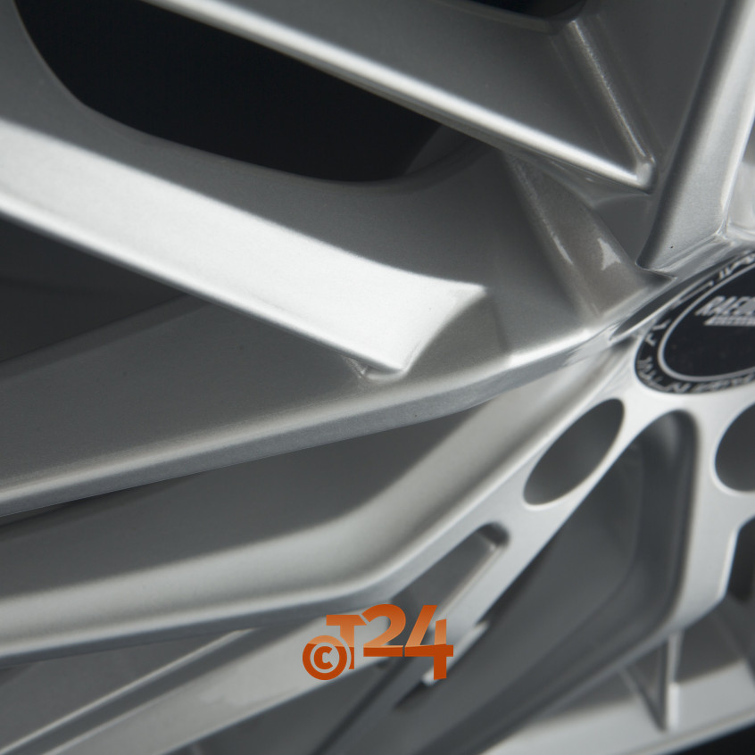 RW0.1|Silver Painted 18