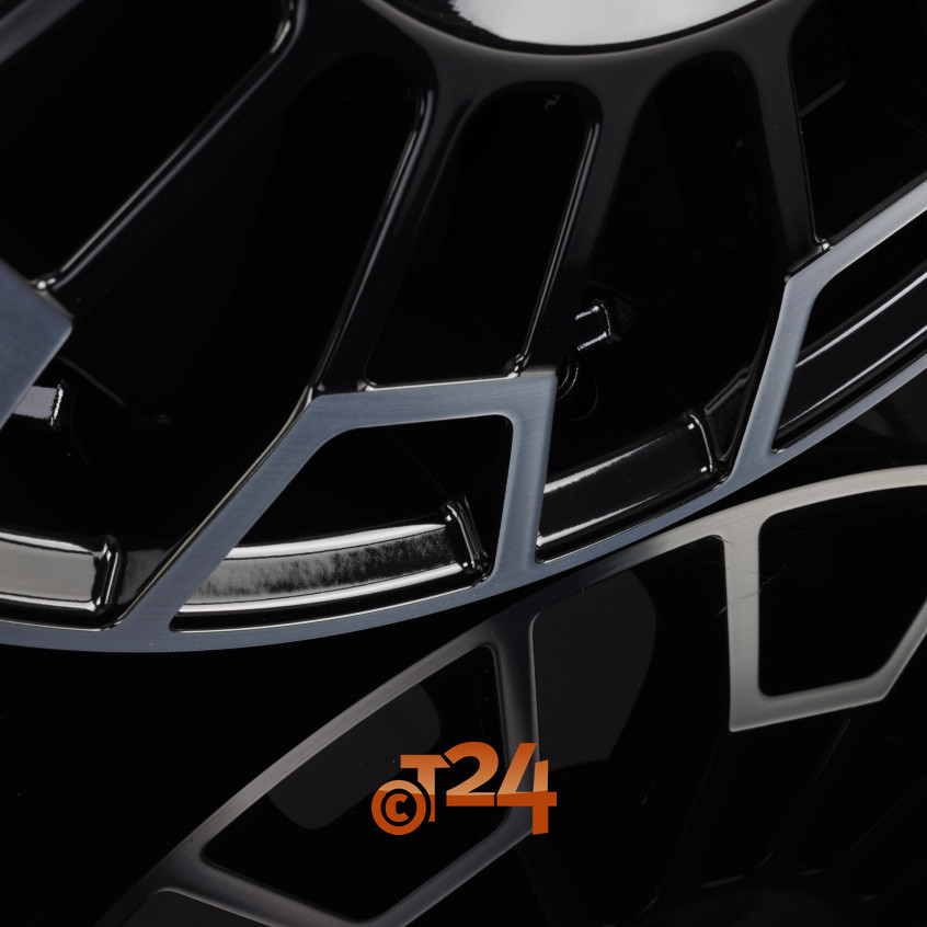 NOMAD|Black Mirror Face 17