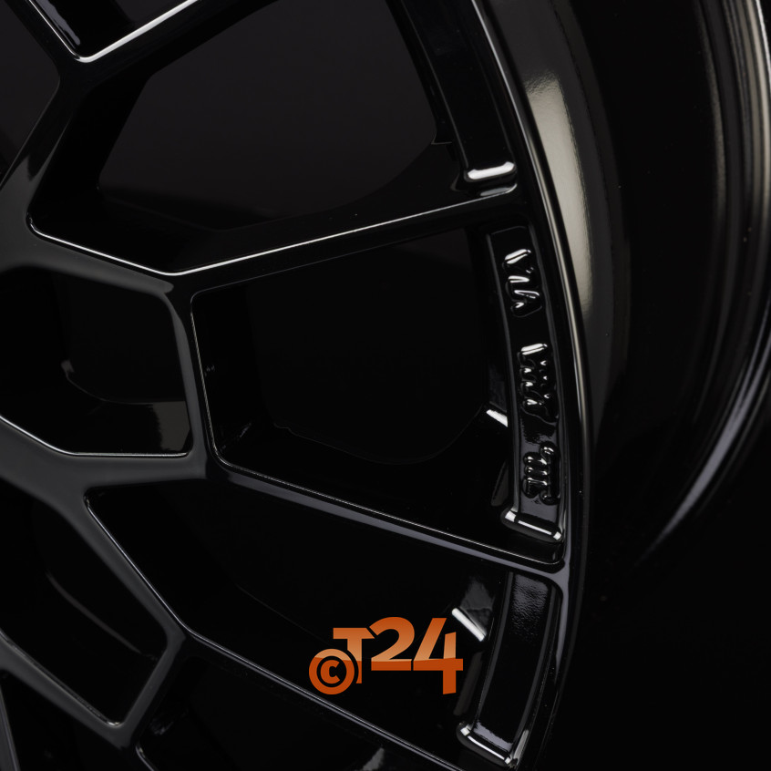 APX|Gloss Black 18