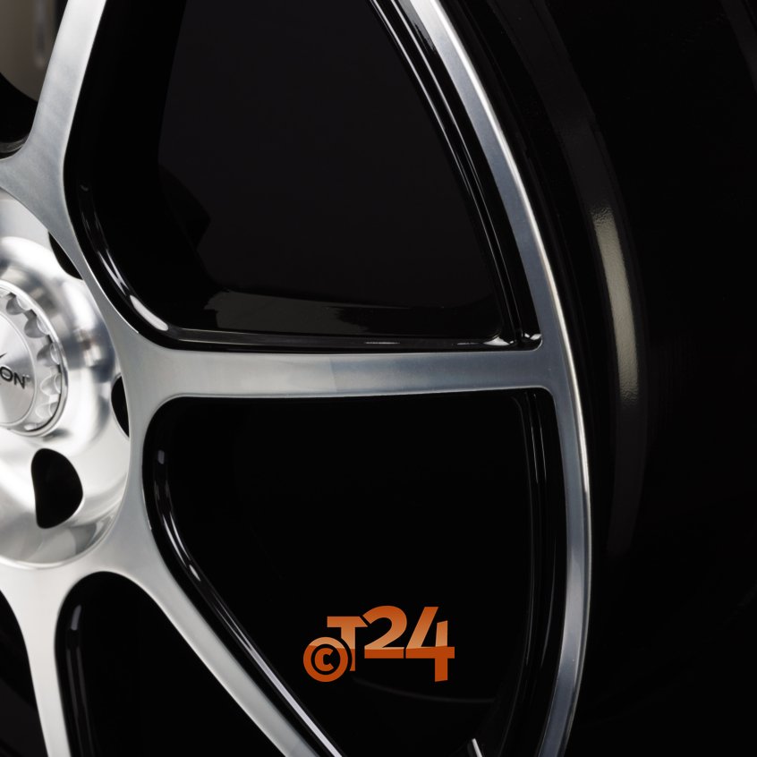 X2|Schwarz Hochglanzpoliert (SP+) 18