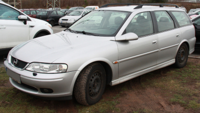 Caravan mit Lochkreis 4x100