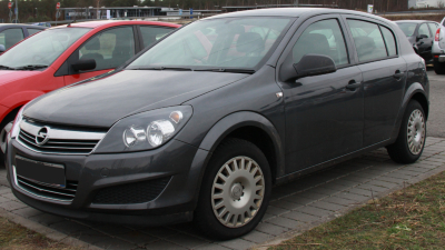 Fahrzeug mit 4-Loch Anbindung