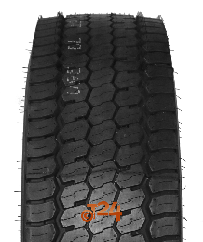 PIRELLI / 235/75 R17,5 (132/130 M) <b>TR:01 TRIATHLON 17.5 REAR</b> / Estivo